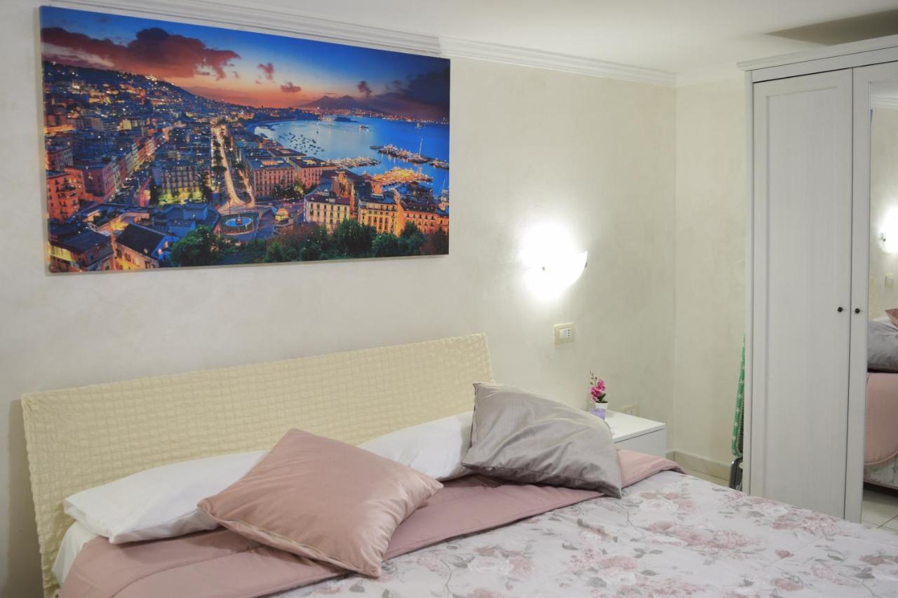 Апартаменти Nonnona House-Napoli Centro Екстер'єр фото